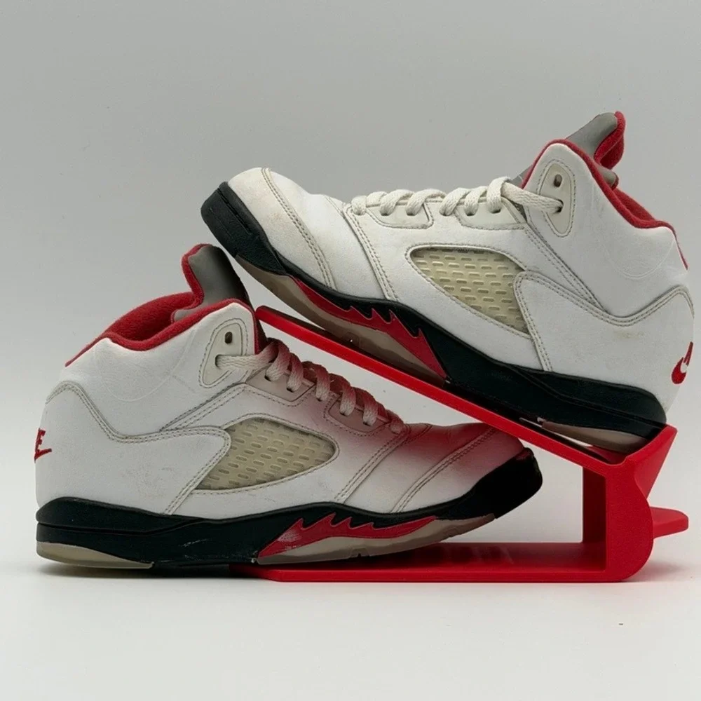 Air Jordan 5 Retro OG Fire Red 440889-102 Size 3Y‎